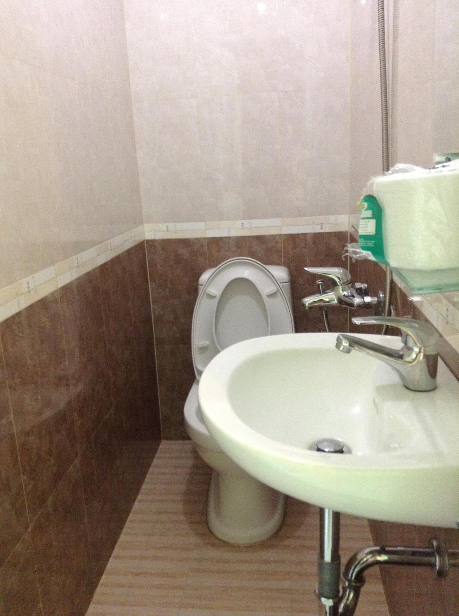 Ti Ti Room For Rent โฮจิมินห์ซิตี้ ภายนอก รูปภาพ