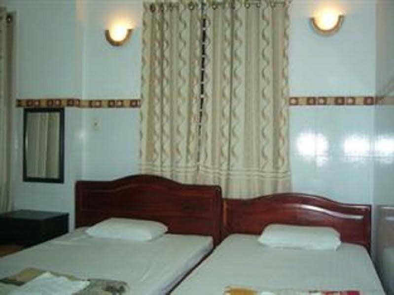 Ti Ti Room For Rent โฮจิมินห์ซิตี้ ภายนอก รูปภาพ